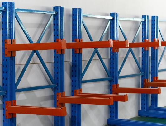 懸臂式貨架有哪些特點(diǎn)和優(yōu)點(diǎn)？