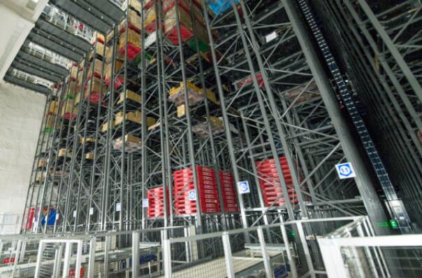 企業(yè)采購立庫貨架要留意什么？