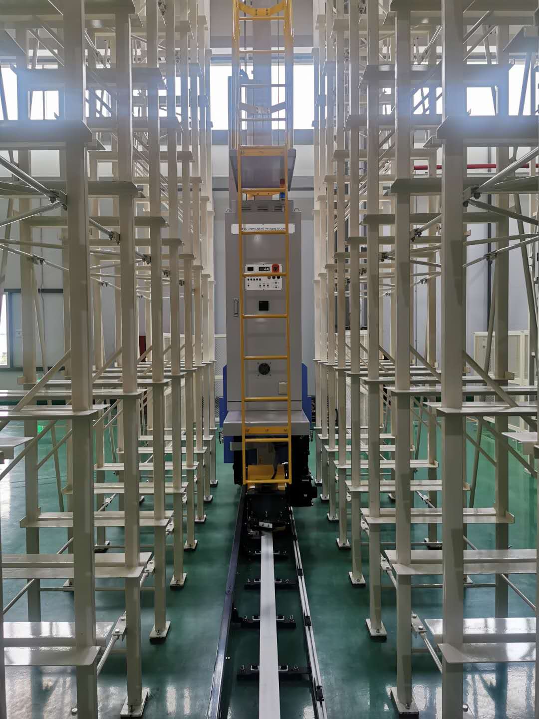 傳統(tǒng)的普通倉庫引入堆垛機，可行嗎？