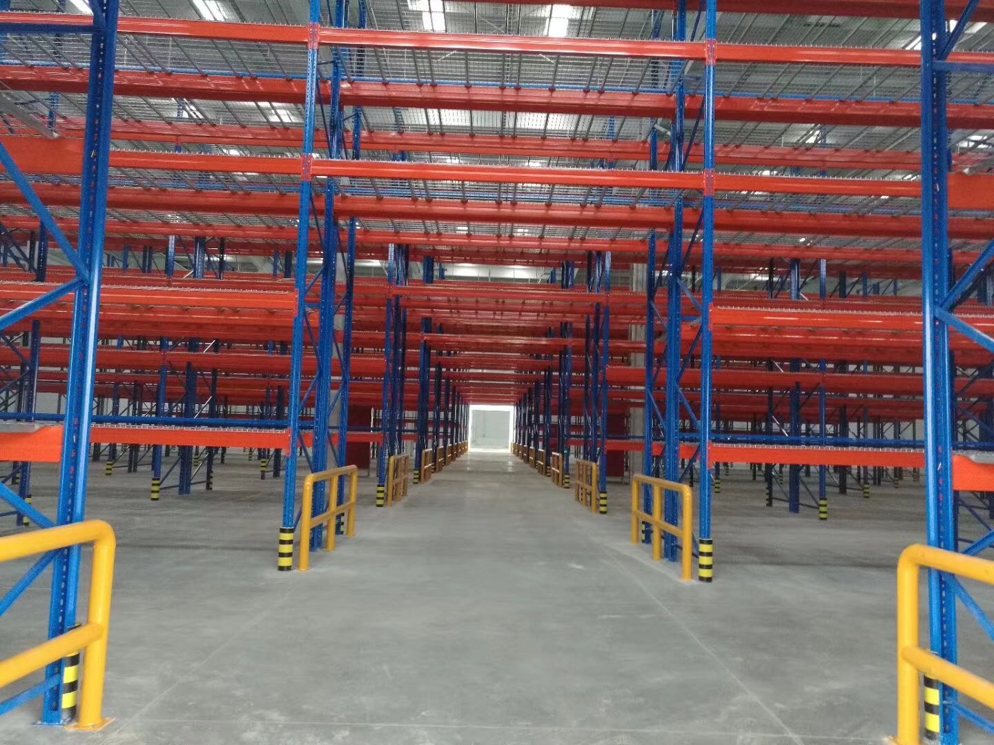 橫梁式立體倉庫：不止省空間，更讓倉儲效率 “跑” 起來